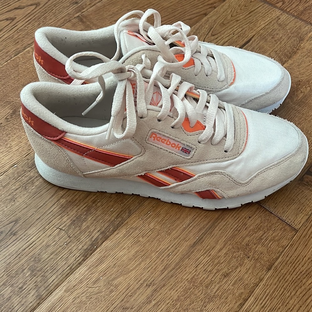 Reeboks “retro” size 7.5 women’s cute tan/peach colors